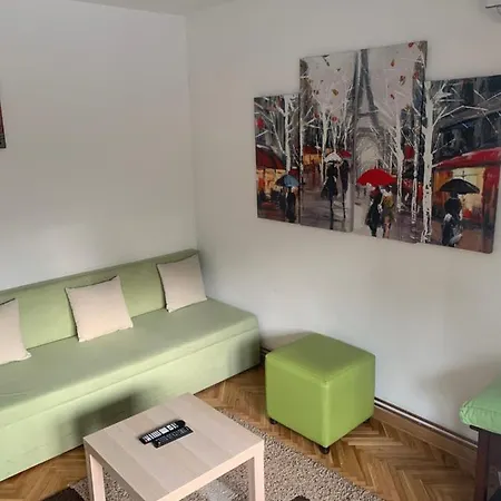 Fuerte 2 Apartment *